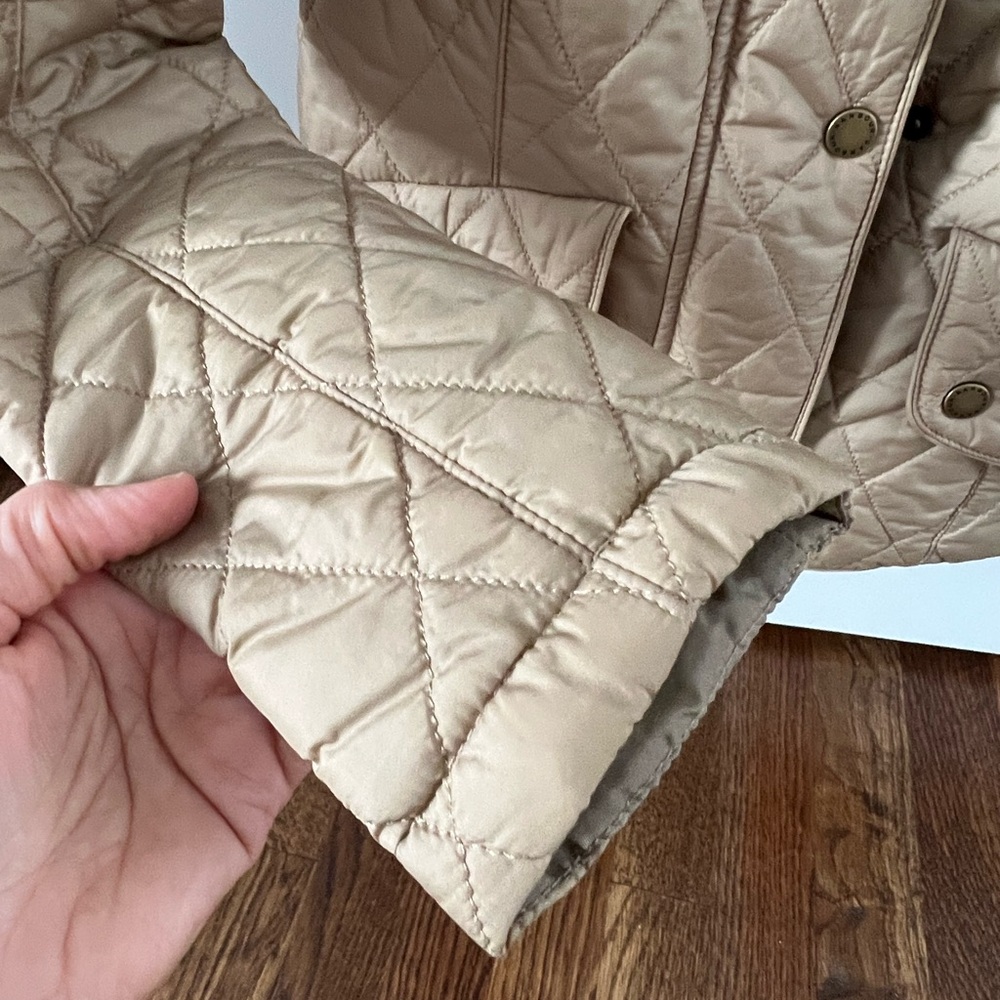 Barbour Quilted Utility Jacket - Picture 6 of 6